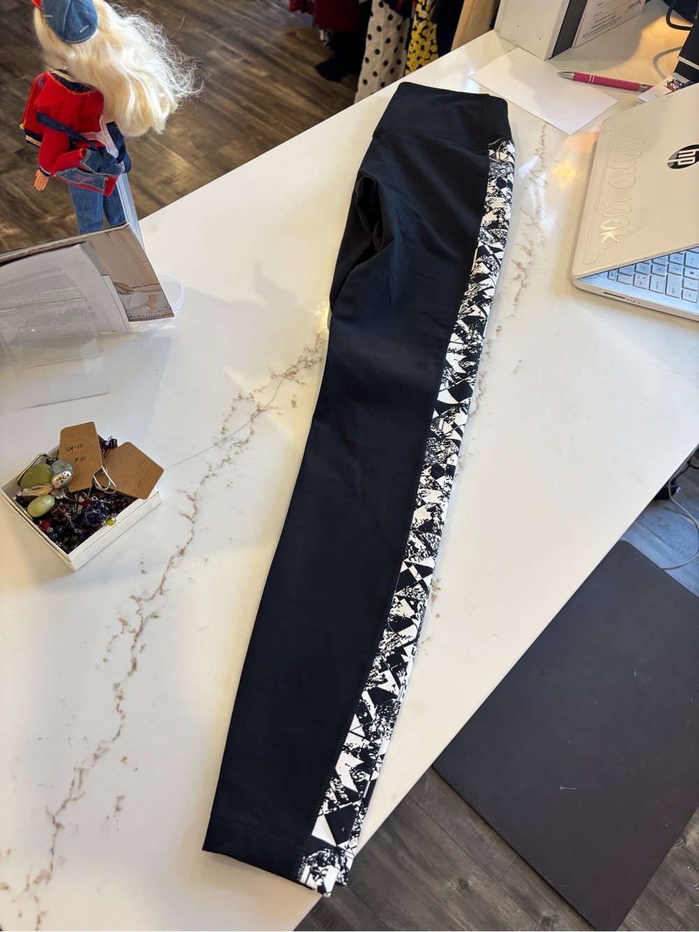 Nike dri-fit Black Leggings with Black & White Patterned Side Stripe
